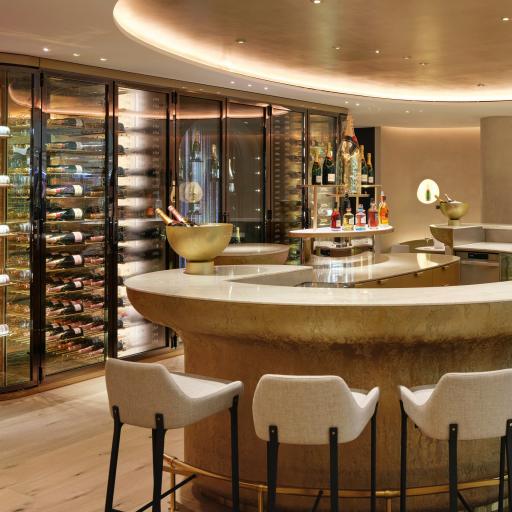 Louis Vuitton – Moet Chandon Bar, 2023